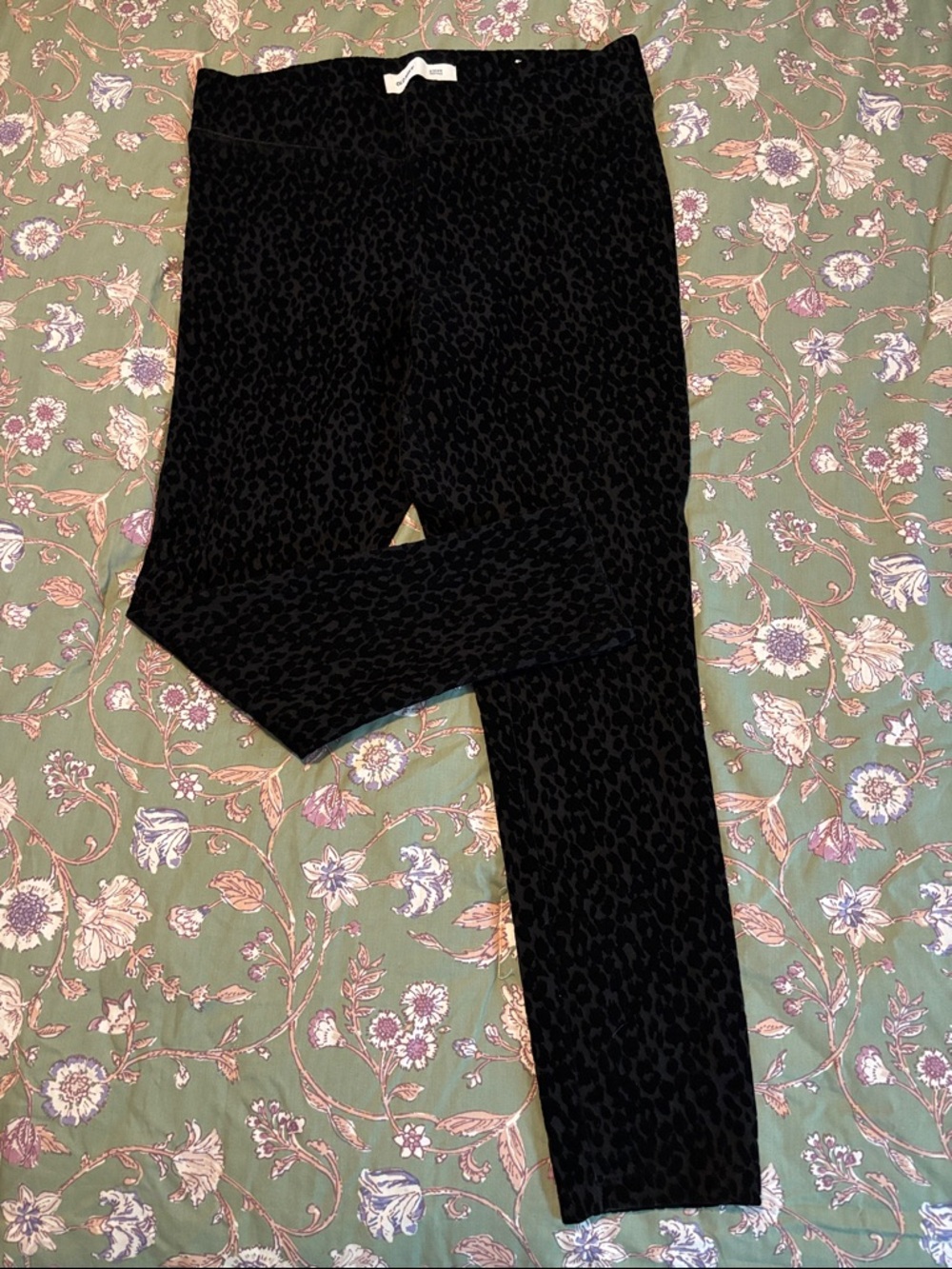 Old Navy, Stevie High Rise Black Leopard Print Ponte Leggings